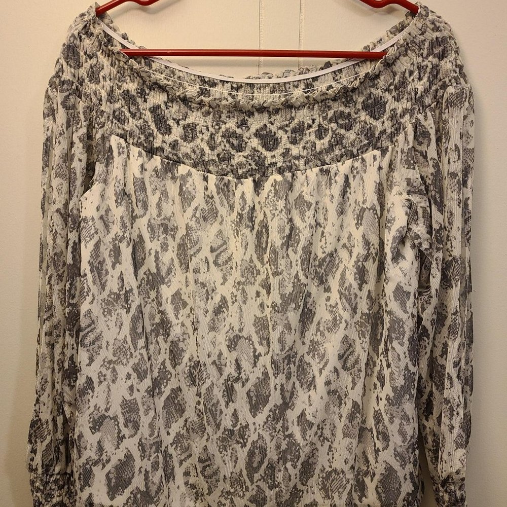 DayTrip Slitted Long Sleeve